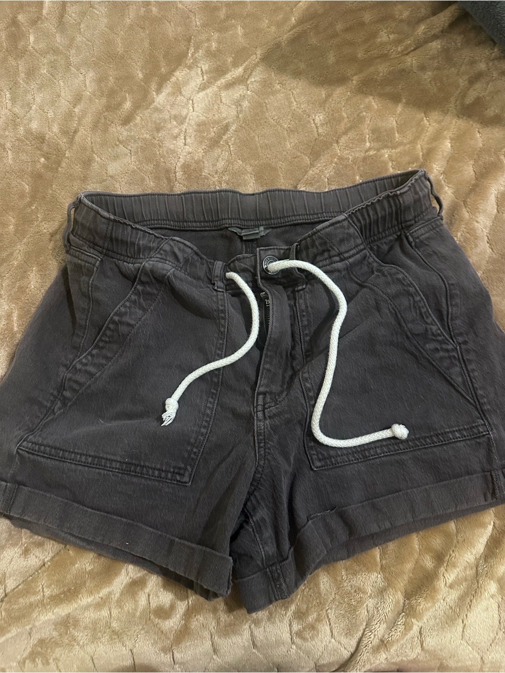 American Eagle Outfitters Women's Black Drawstring High-Waist Shorts